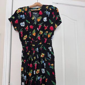 Vintage floral cap sleeved knee length romper playsuit